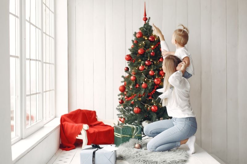 decorating with a kid