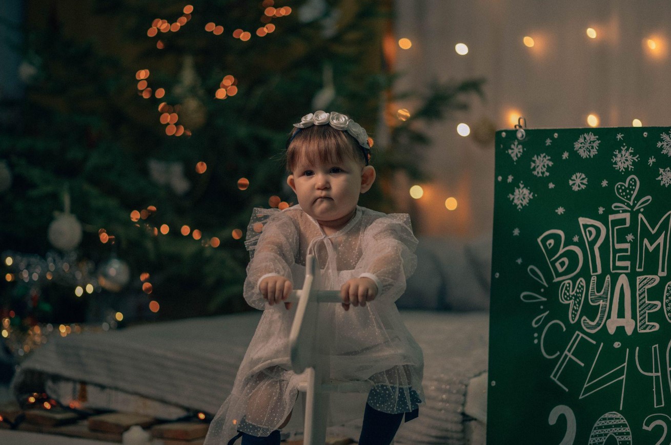 Transform Your Holidays with a Prelit Christmas Tree
